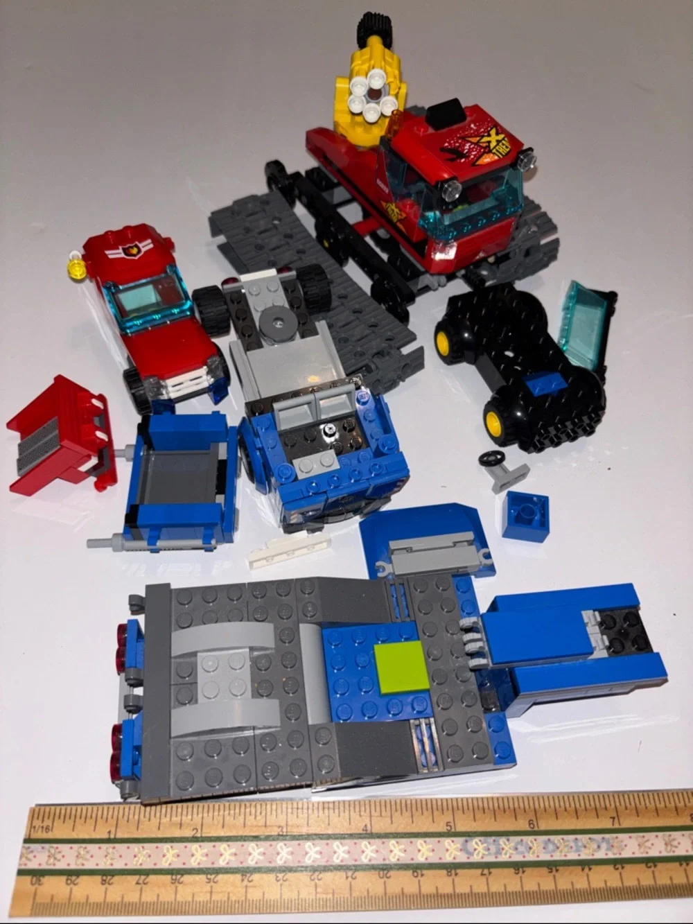 LEGO Vehicle Lot LEGO Snow Lego Fire Lego car lot - Picture 2 of 4